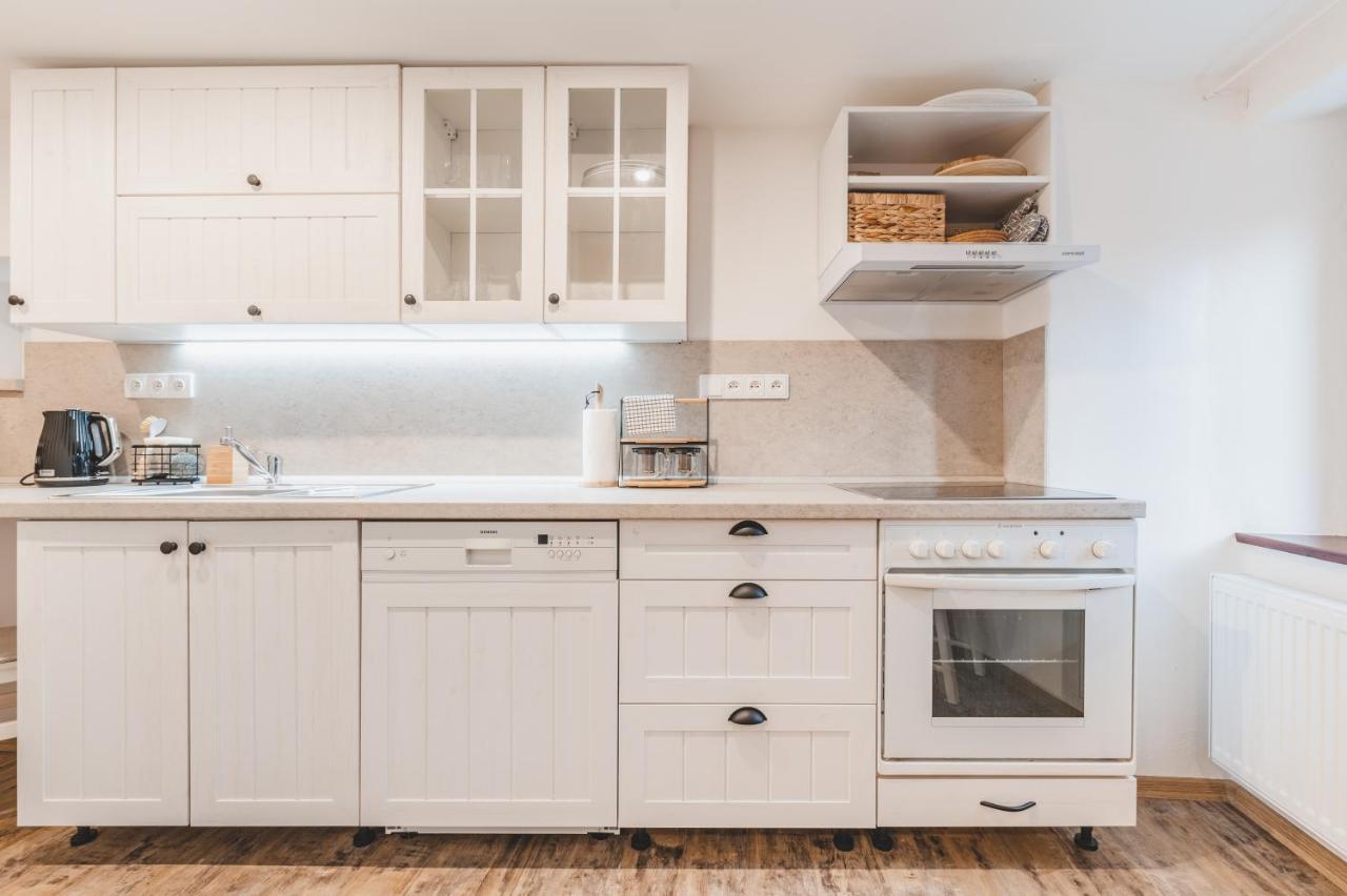 Konekt Apartment เชสกี้ครุมลอฟ ภายนอก รูปภาพ
